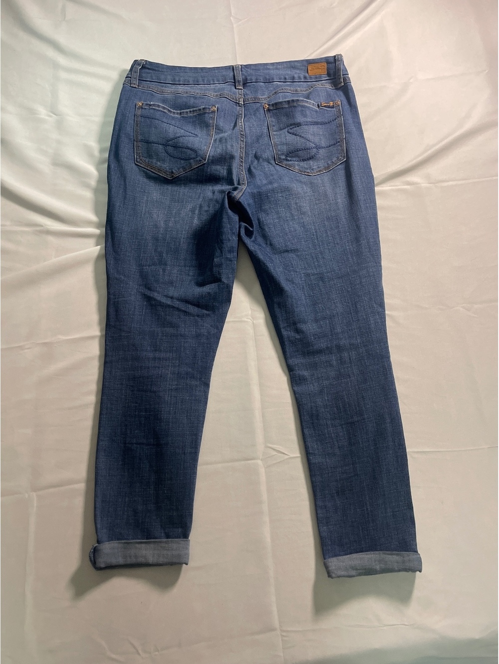 Women’s Size 14 Seven7 High Rise Cuffed Skinny Jeans - Picture 5 of 6